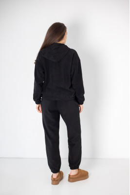 Костюм жіночий